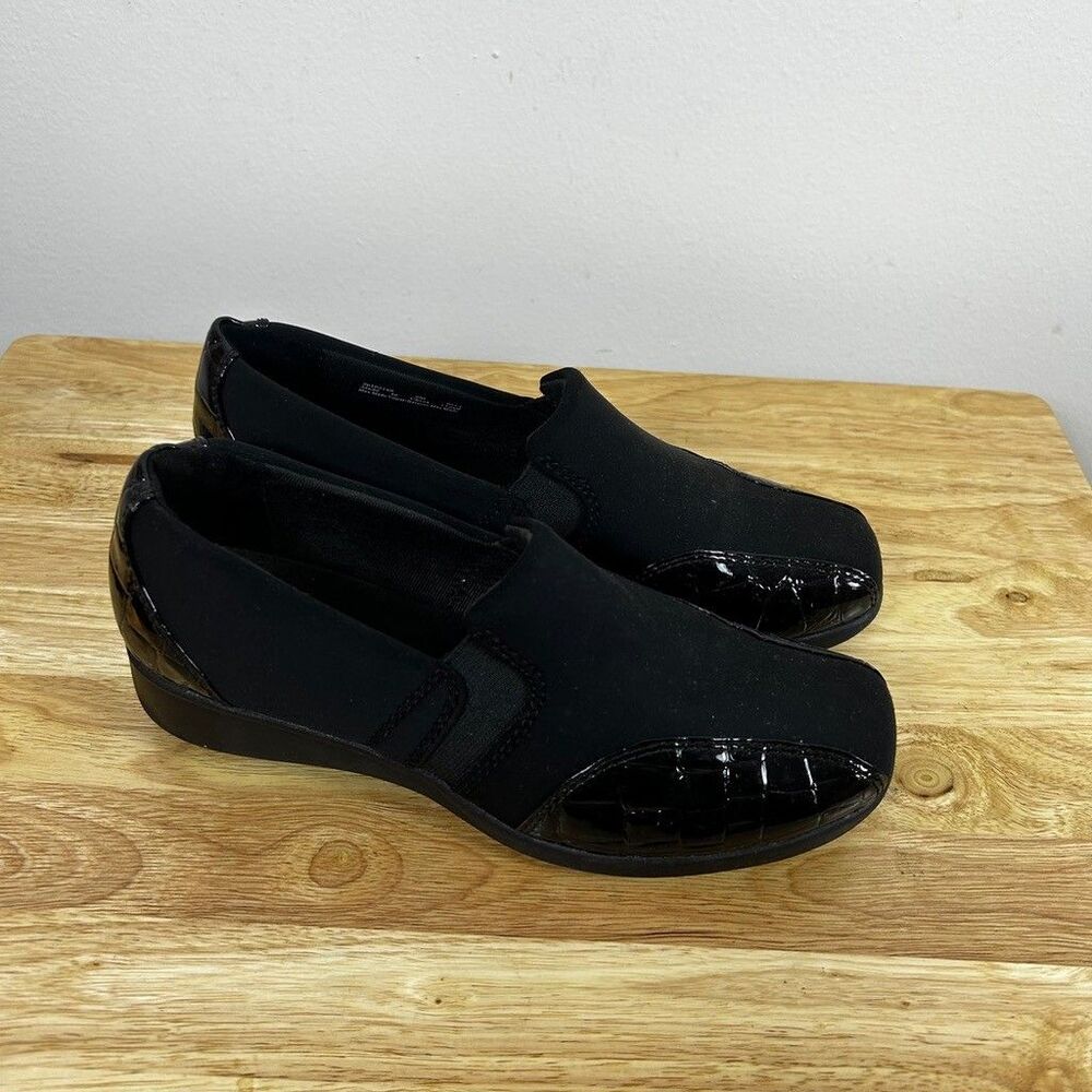Clarks Collection Black Fabric Patent Croc Trim Slip On Loafer Flats Womens 5.5